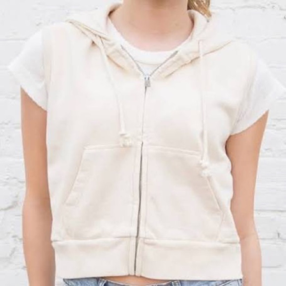 Brandy Melville hood vest